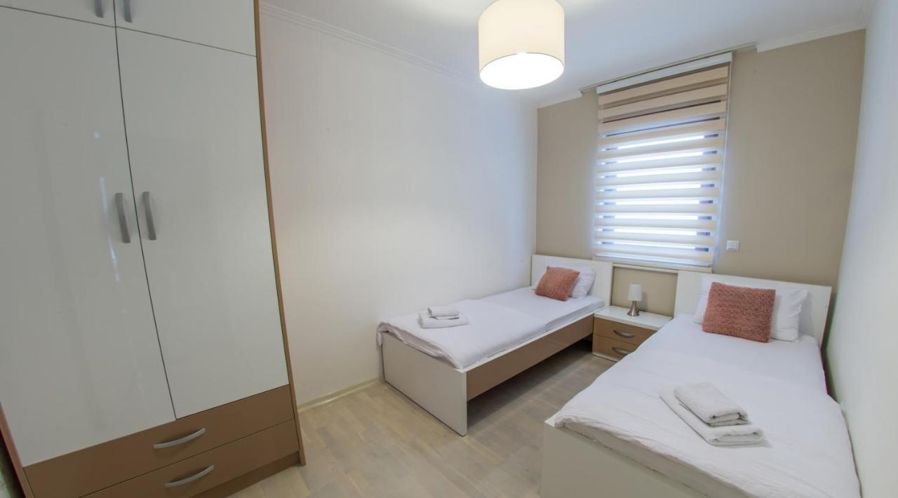 Apartment Light De Luxe - With Old Bridge View Mostar Exterior photo
